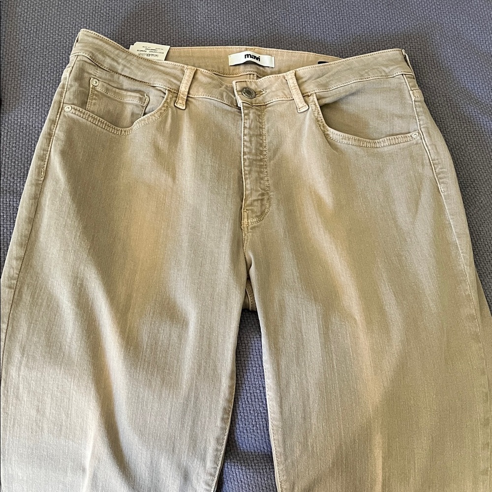 NWOT Mavi Women's Straight Leg Jeans in Washed Tan Size 30x30 (10) Like New